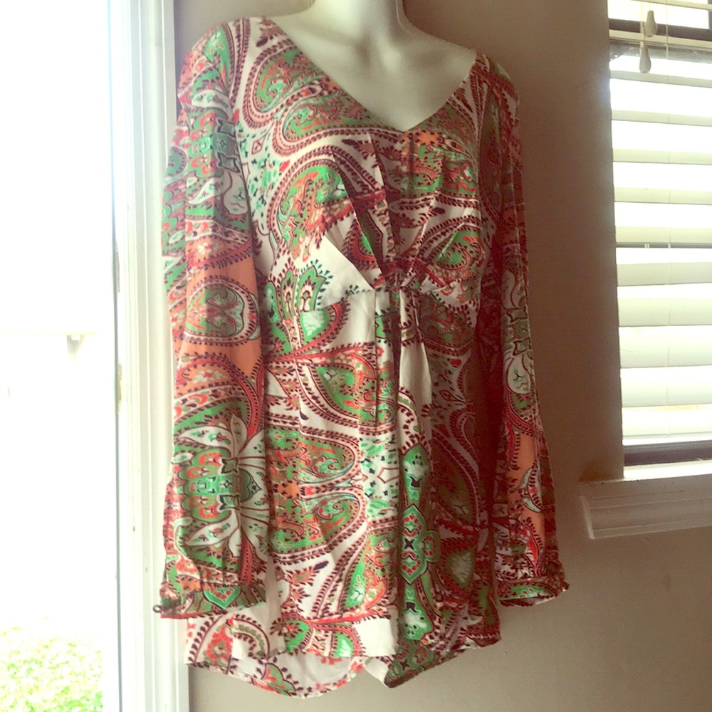 FILTRE PAISLEY COLD SHOULDER ROMPER, large, new with tags!